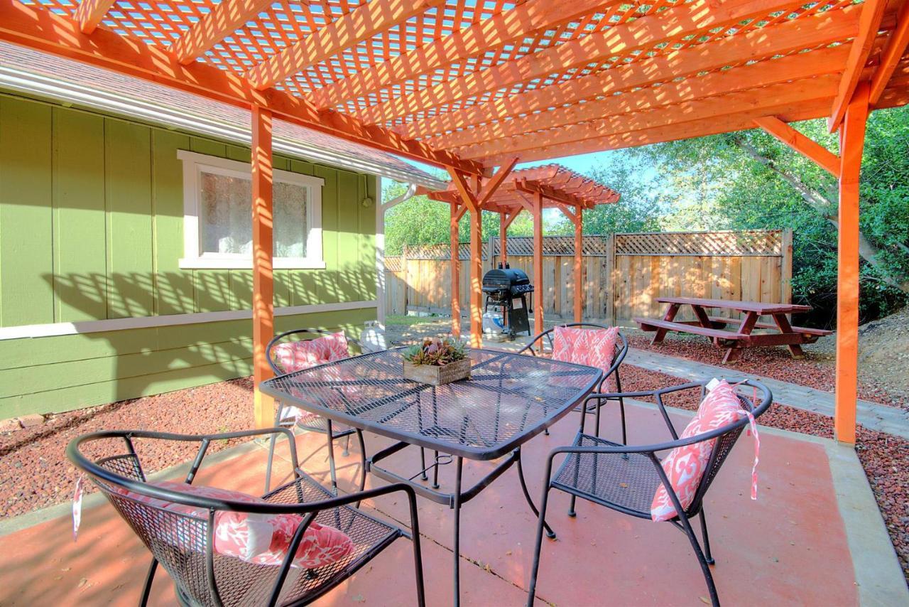 Harmony Hilltop Hideaway Окхерст Экстерьер фото